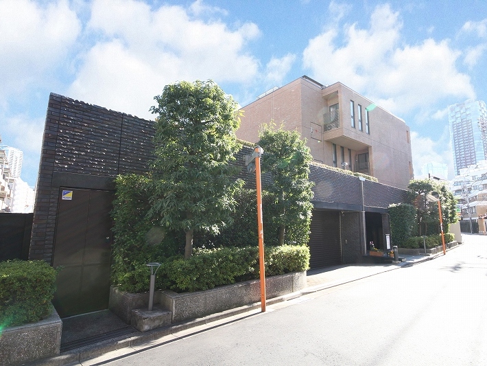 グレディール赤坂